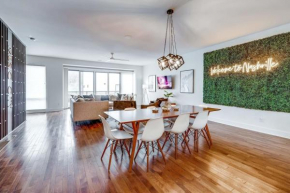 Downtown Luxury - 10 Beds & Free Parking
